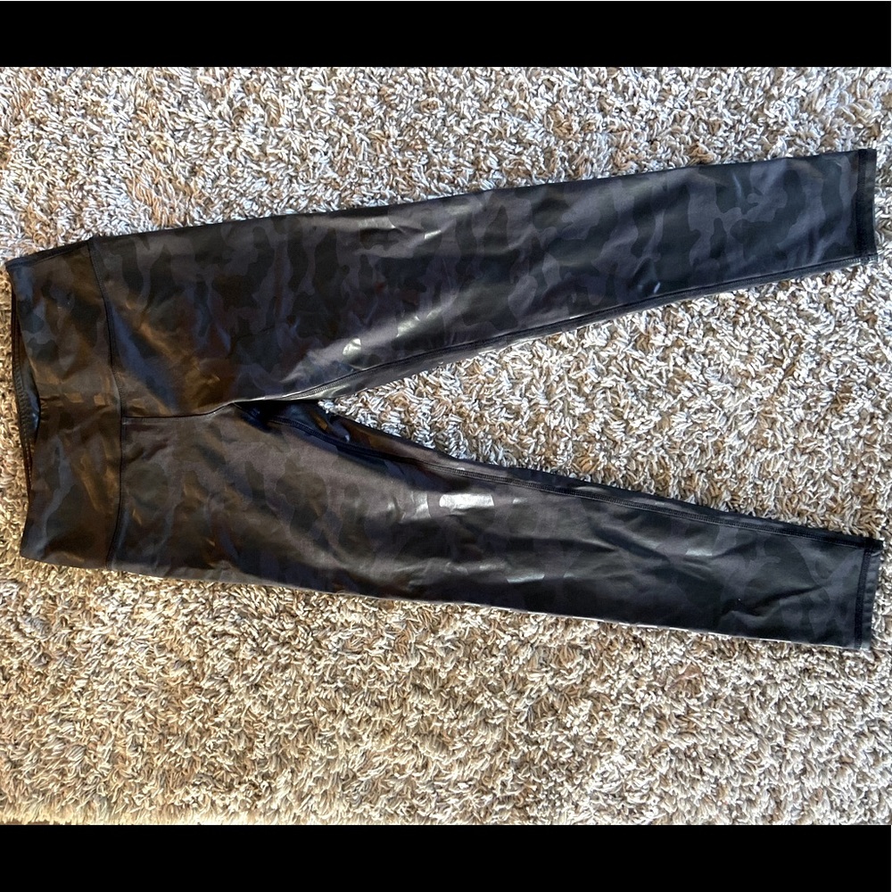 Kyodan camo leggings